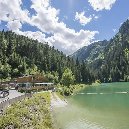 Сasa de vacaciones In Hollersbach Near Slopes